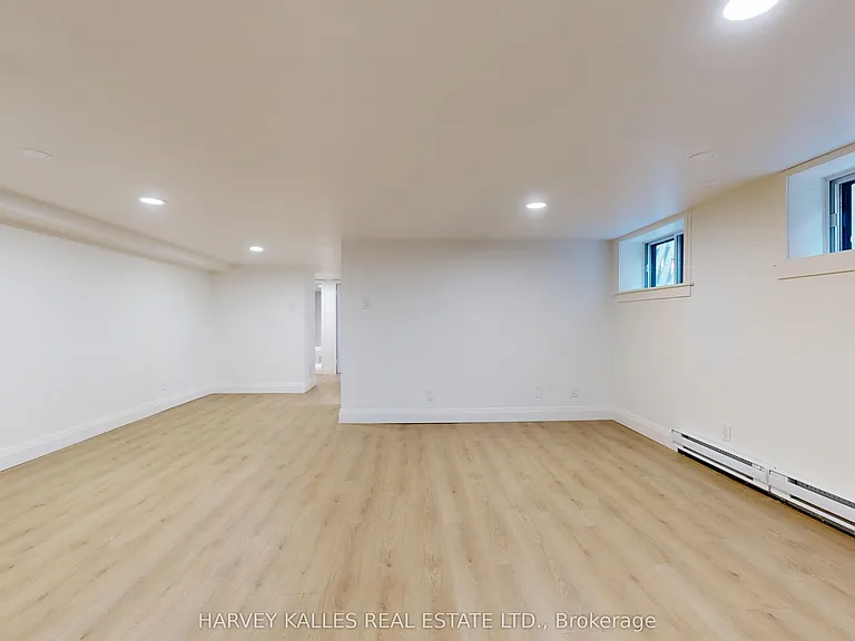 1216 Avenue Rd #3 — Photo 5
