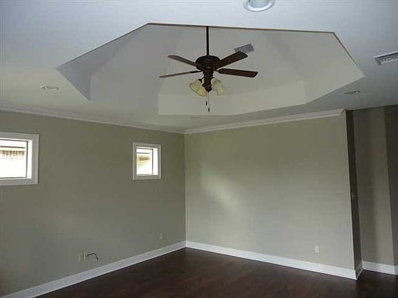 4th image of 207 Milton Estates Ln