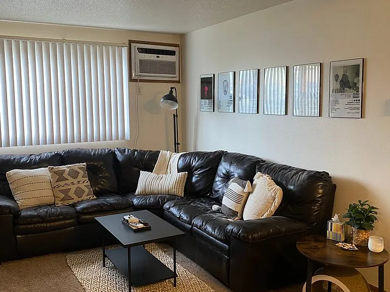 Ashwood Apartments — Photo 15