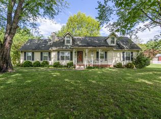 242 Peebles Dr, Smyrna, TN 37167