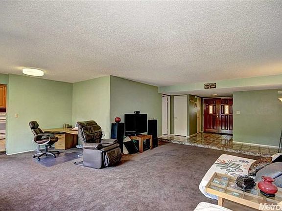 5th image of 507 Citadel Dr