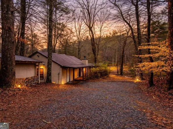 7223 Doublehead Gap Rd, Blue Ridge, GA 30513