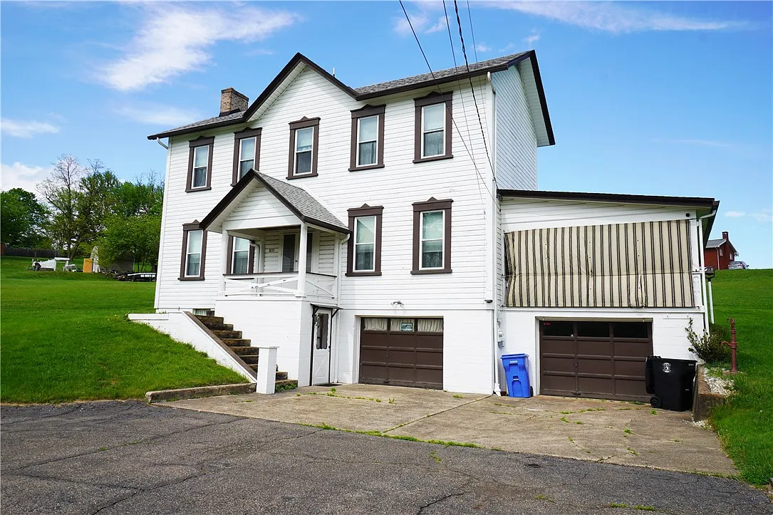 511 Circle Dr photo 1