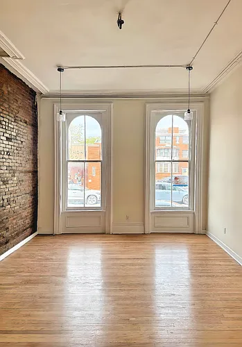 132 1st St Photo 1