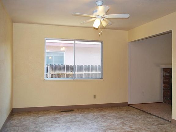 3rd image of 1510 Coloma Way