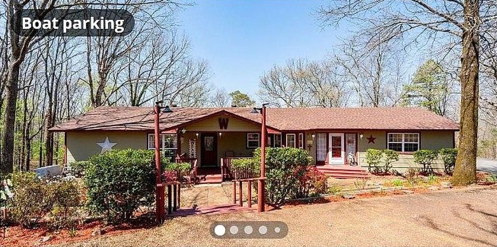 174 Woodlawn Dr - Property Image