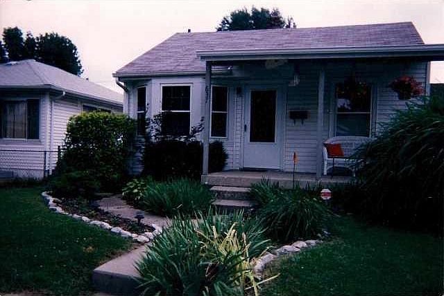 1st image of 637 N Livingston Ave