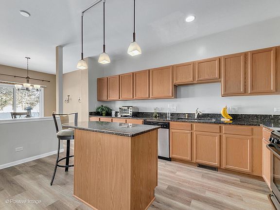 5th image of 276 Blue Spruce Ln #276