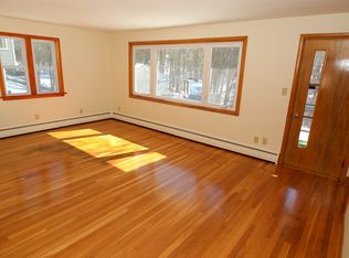 193 Kennard Rd, Manchester, NH 03104