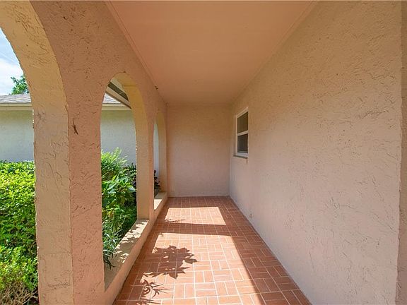 2nd image of 8116 Jozee Cir