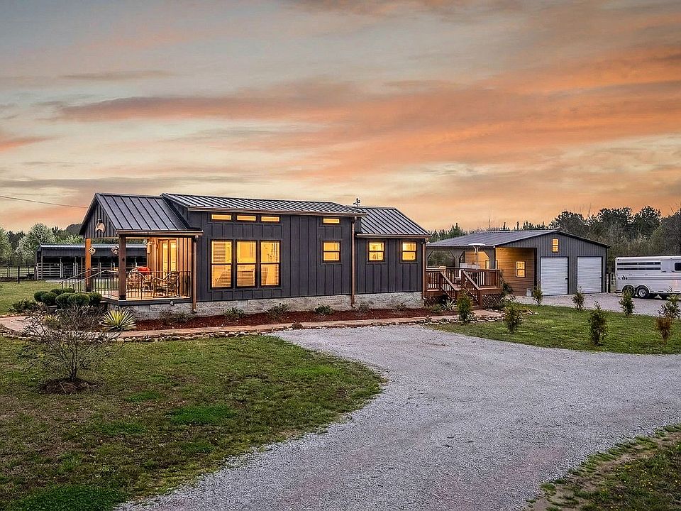 1st image of 1765 Sugartree Springs Rd