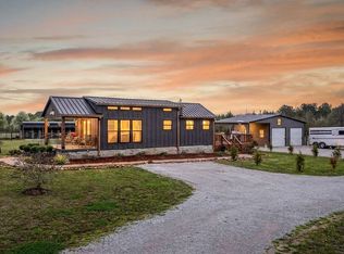 1765 Sugartree Springs Rd, Belvidere, TN 37306