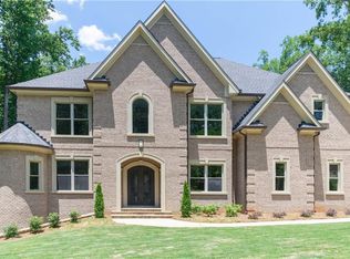 9215 Huntcliff Trce, Sandy Springs, GA 30350
