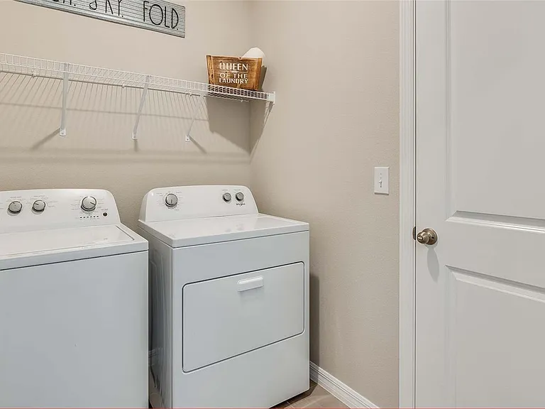 5444 Flint Hills Dr — Photo 3