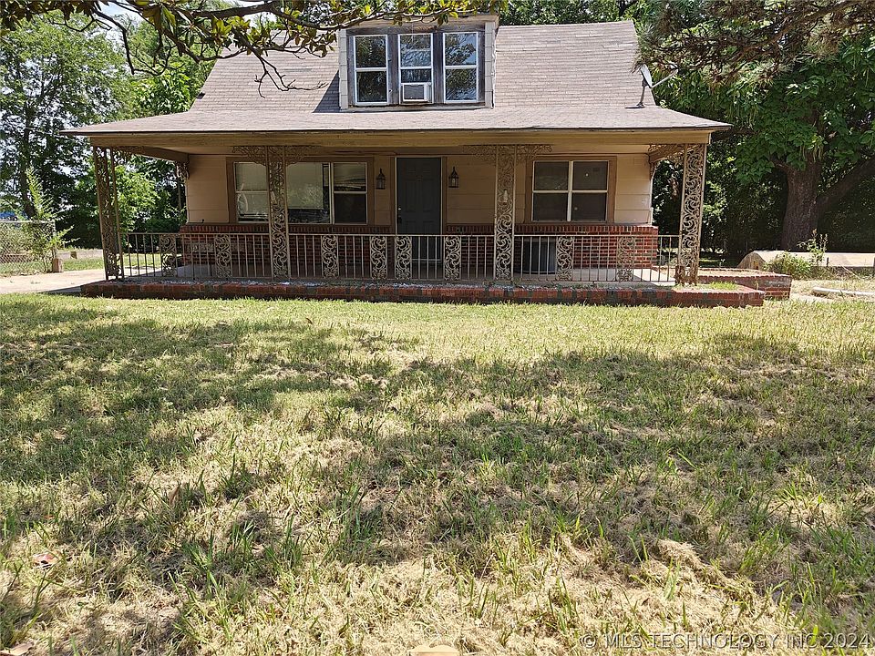 2nd image of 1115 N 94th East Ave