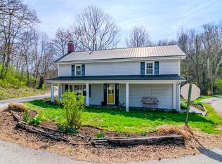 104 Jackson Ferry Rd, Winchester, KY 40391