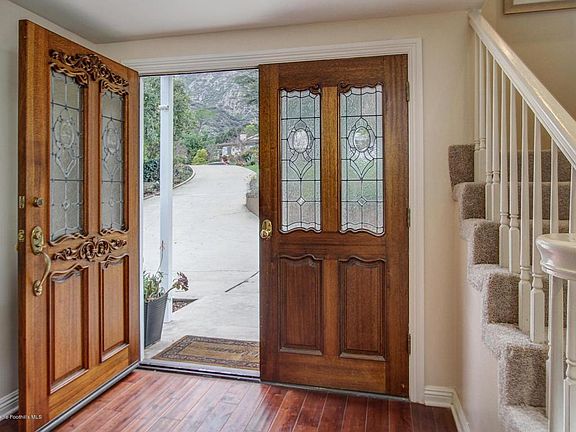 4th image of 380 Deodar Cir