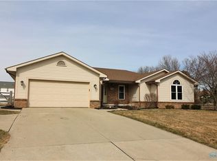 7746 Empire Ct, Holland, OH
