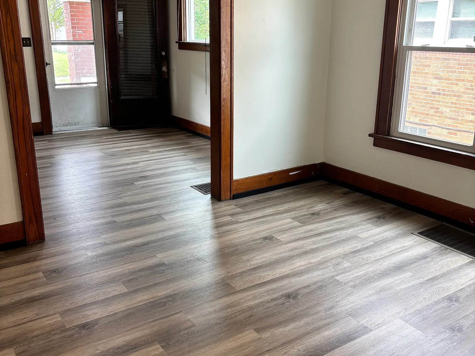 3 bed, $1,425 — Photo 4