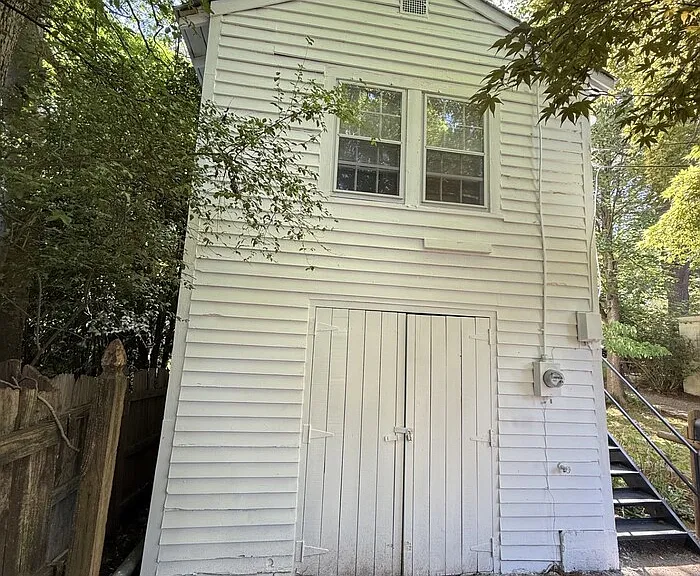1617 Sunrise Ave #B — Photo 10