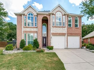 3828 Burr Oak Ct, Bedford, TX 76021