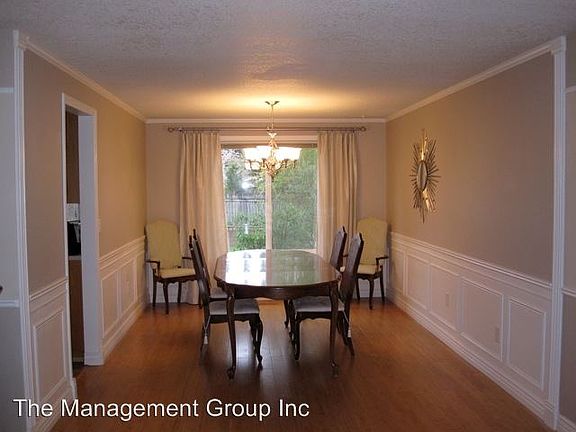 4th image of 10504 NE 94th St