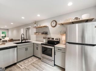302 Teal Ct #302, Roswell, GA 30076