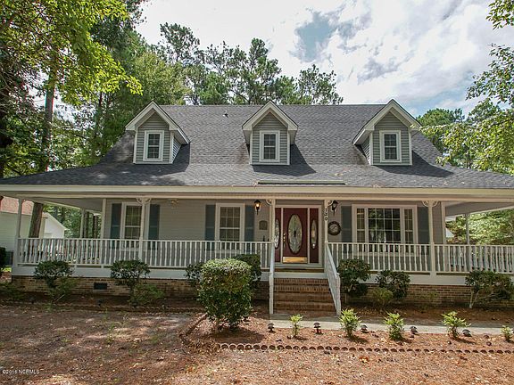 5th image of 130 Country Club Drive SW