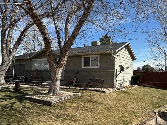 2nd image of 631 Lansing Dr