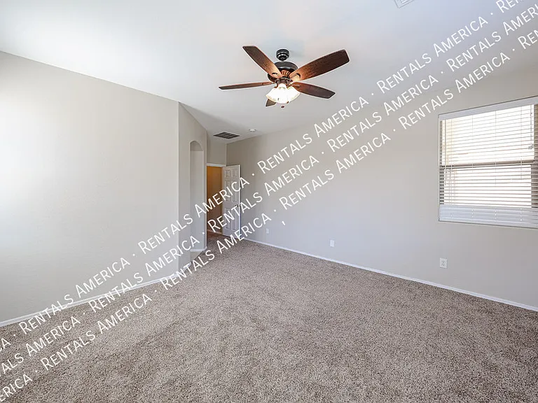 16926 W Nottingham Way — Photo 17