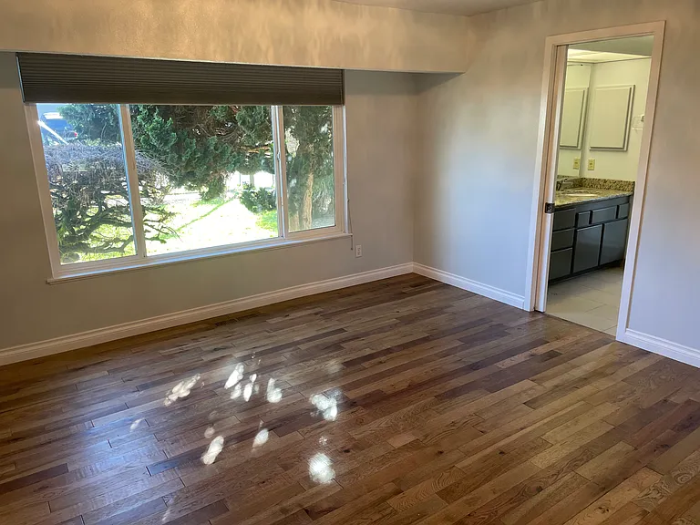 9875 SW Alsea Dr — Photo 18