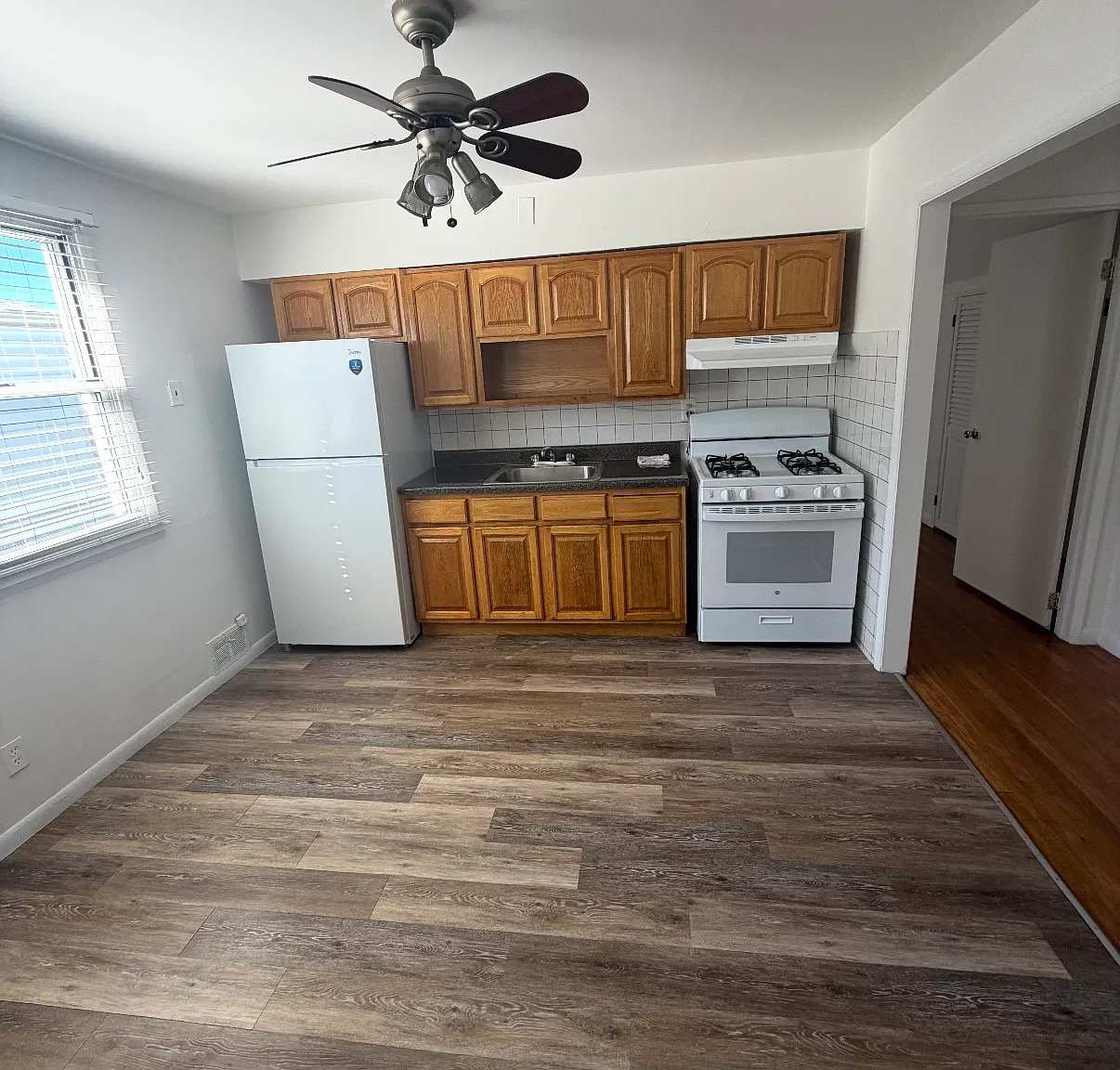 1 bed, 710 sqft, $2,300 — Photo 1