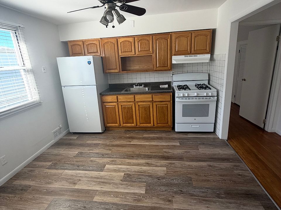 1st image of 137XX Mulberry Ave #2