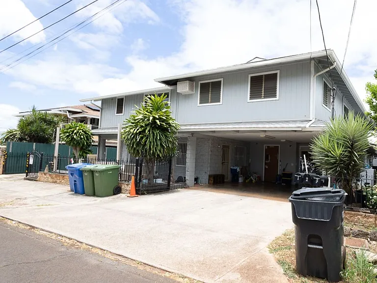 94-556 Laenui St — Photo 2