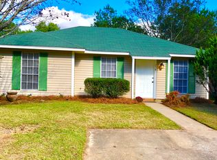 758 Sandy Ln, Pearl, MS 39208