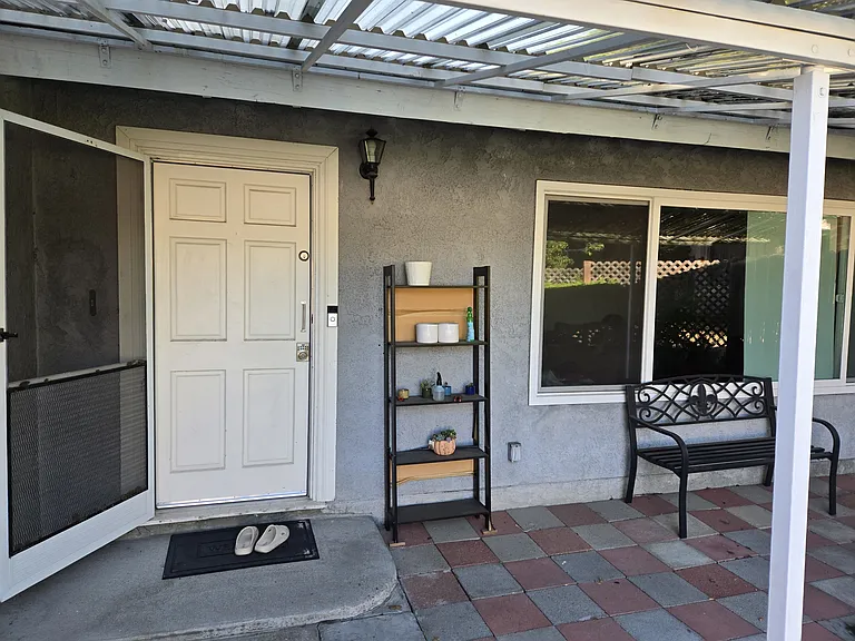 3439 1/2 Altura Ave — Photo 3