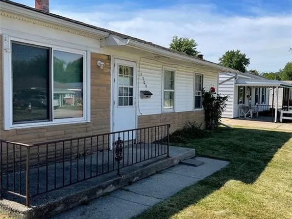 3709 Terrace Dr, Toledo, OH 43611