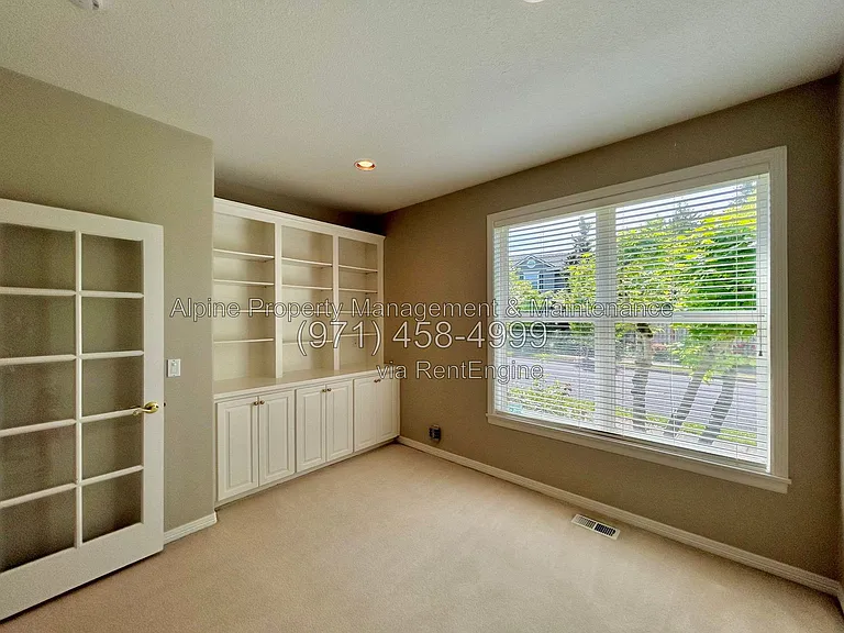 820 NW Pebble Beach Way — Photo 42