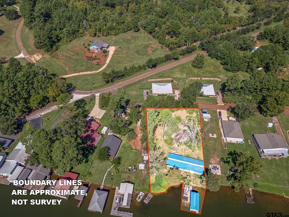 1st image of 2468 Lake Park Ln