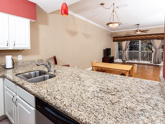 5th image of 5 Laguna St Unit 301