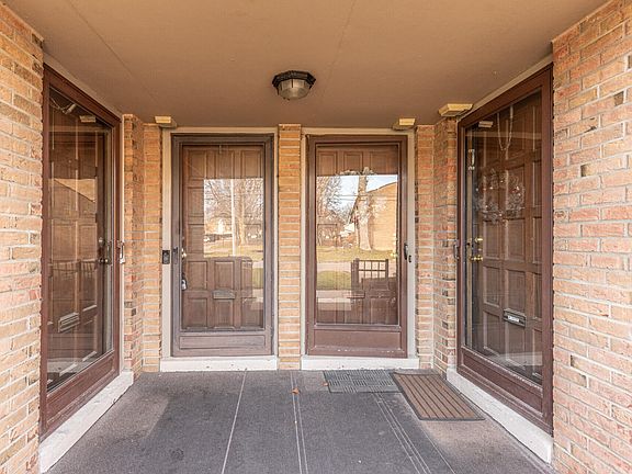 3rd image of 18025 University Park Dr #51