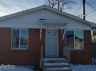 26797 Alger Blvd, Madison Heights, MI