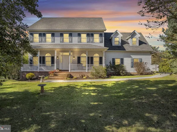 5 Rapuano Way, Carlisle, PA 17015