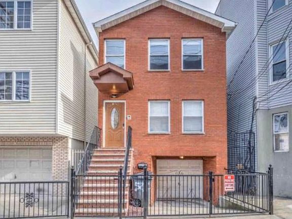 2nd image of 328 Randolph Ave #2