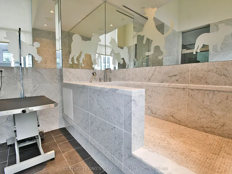 115 McMahon Dr #1206 — Photo 9