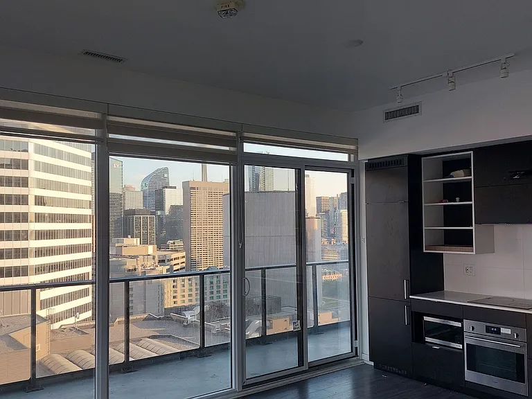 20 Edward St #2103 — Photo 6