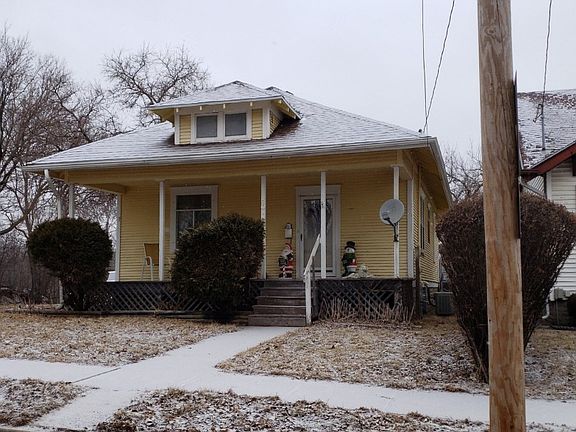 2nd image of 1301 28th St