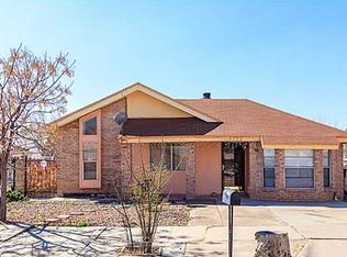 9752 Staubach Dr, El Paso, TX 79927