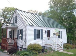 67 Passaconaway Dr, Dracut, MA 01826