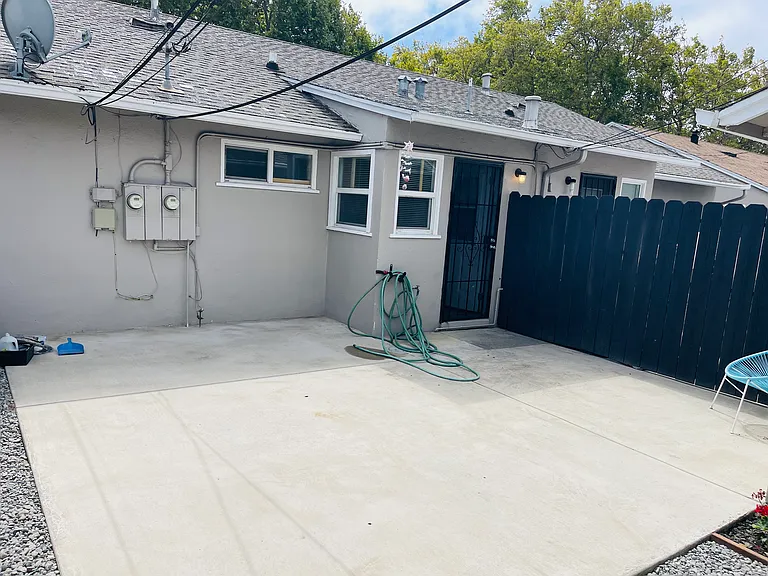 933 Lassen St #933 — Photo 18